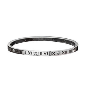 Bracelet with Roman numerals