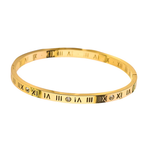 Bracelet with Roman numerals