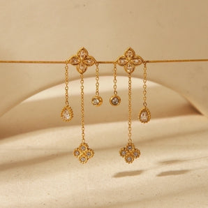 French style clover zircon gold jewelry set.