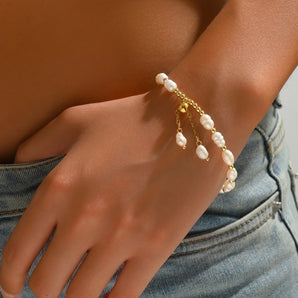 Elegant modern pearl stainless steel bracelets.